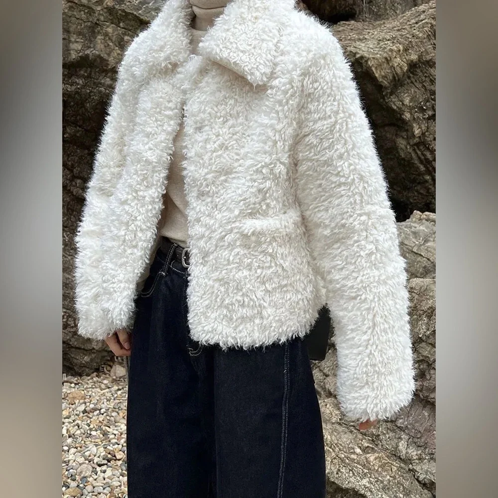 Forever 21 Cream Teddy white shaggy faux-fur fuzzy shearling street glamour - Picture 1 of 5